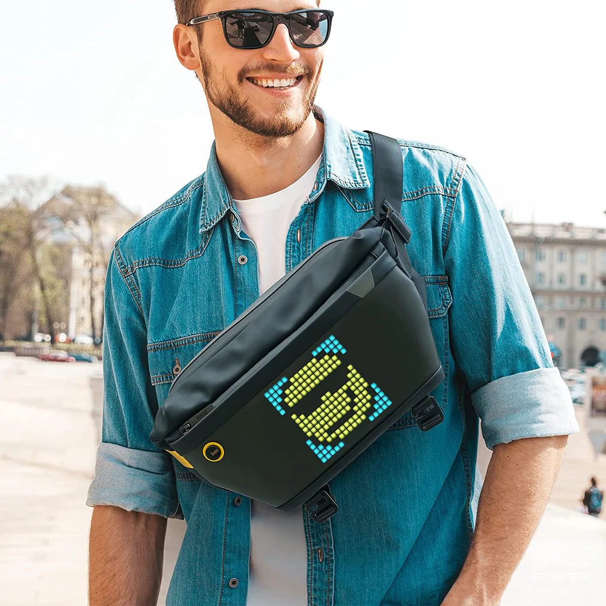 Divoom Shoulder Bag Pixel Art LED Daypack