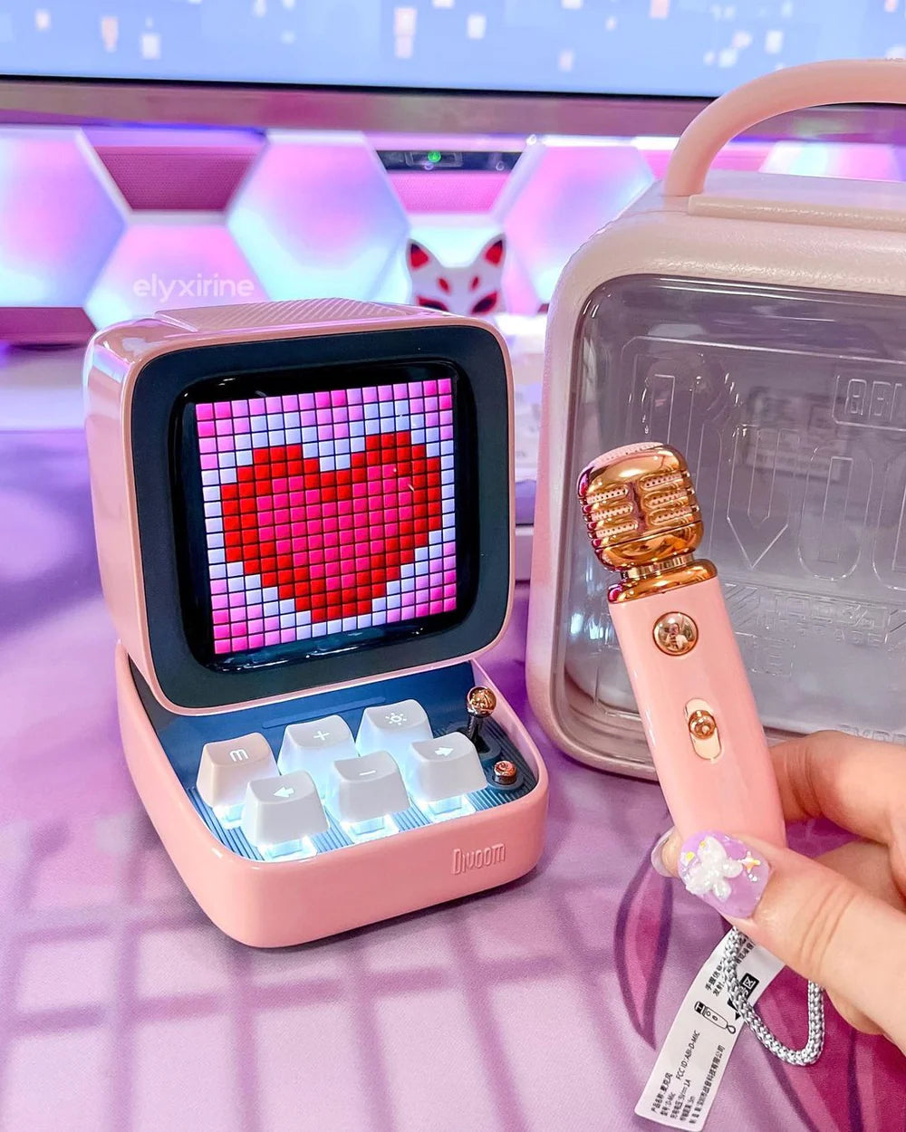 Divoom Ditoo-Mic Mini Karaoke Machine Pixel Art Bluetooth Speaker Pink