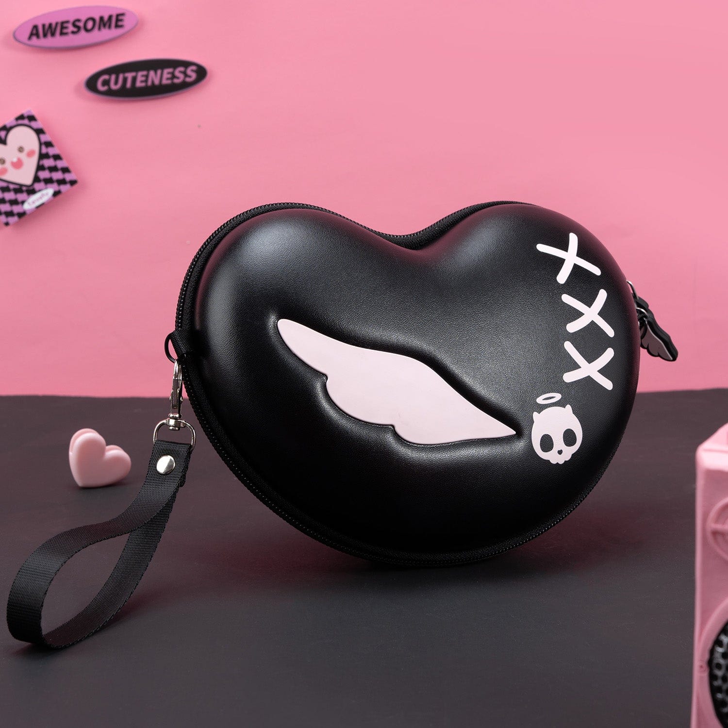 GeekShare "Pink Skull" Carrying Case for Gaming Controllers