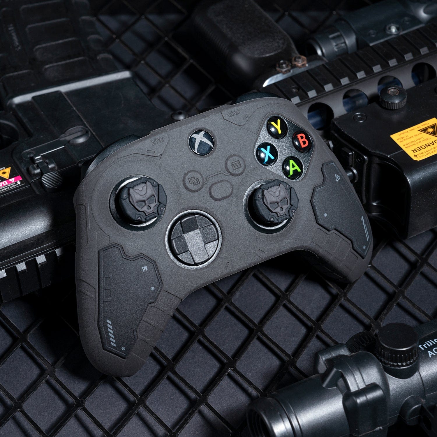 GeekShare TAC Hard Core Xbox Skin Schwarz