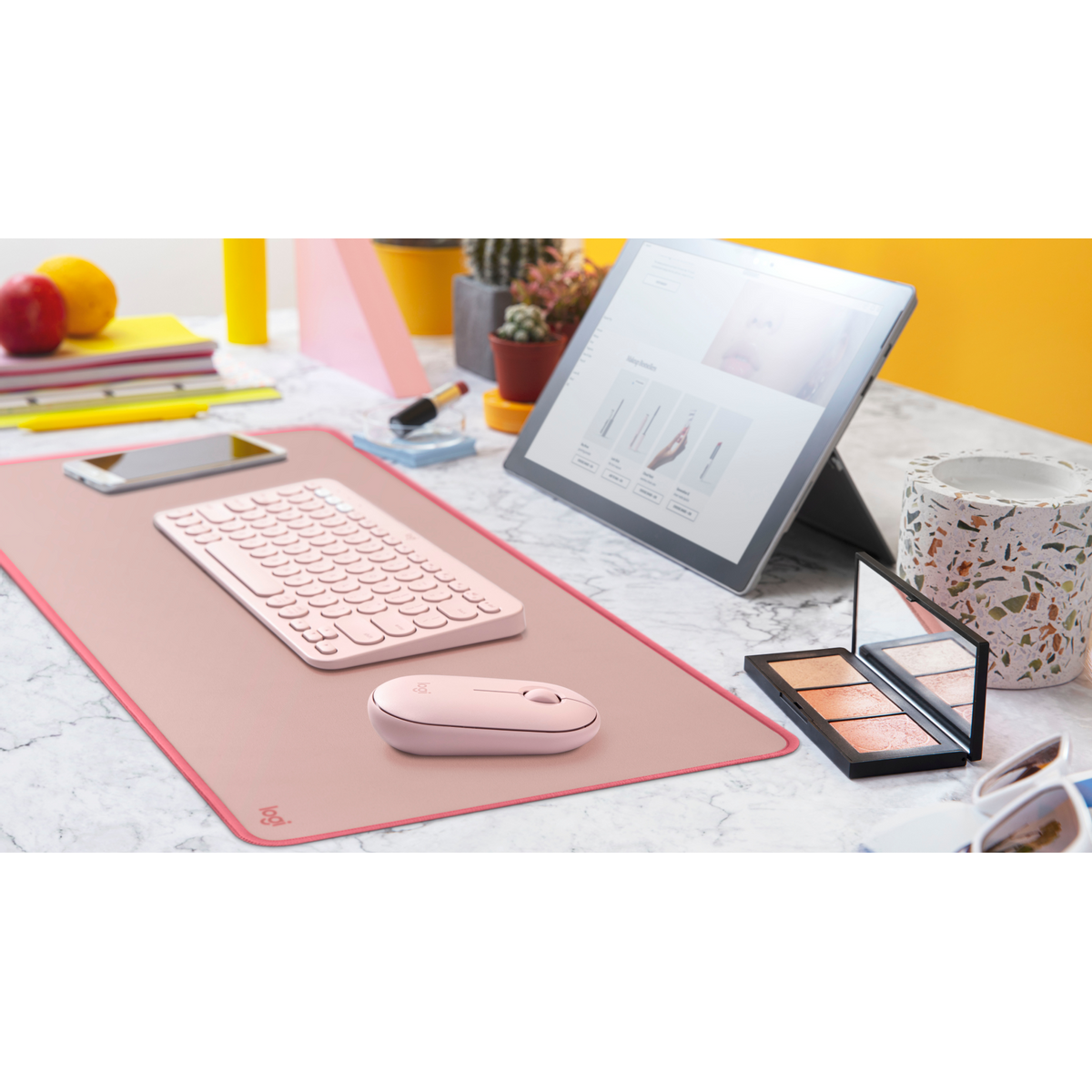Logitech Studio Mouse Pad (Darker Rose)