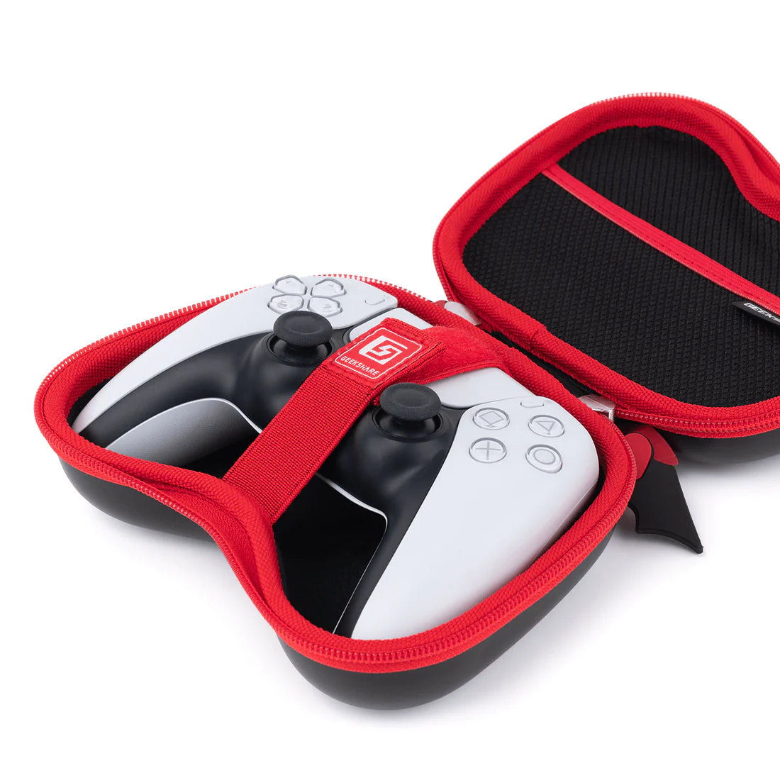 GeekShare "Devil" carrying case for gaming controllers