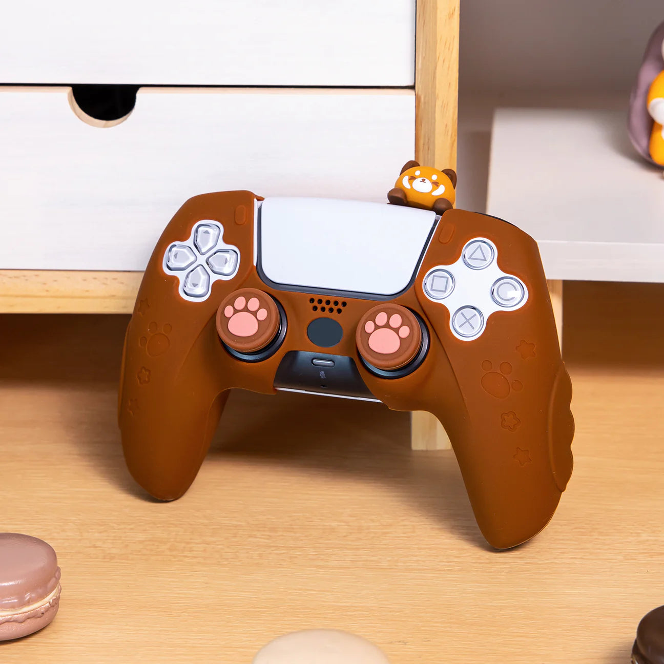 IINE "Red Panda" PS5 Controller Skin