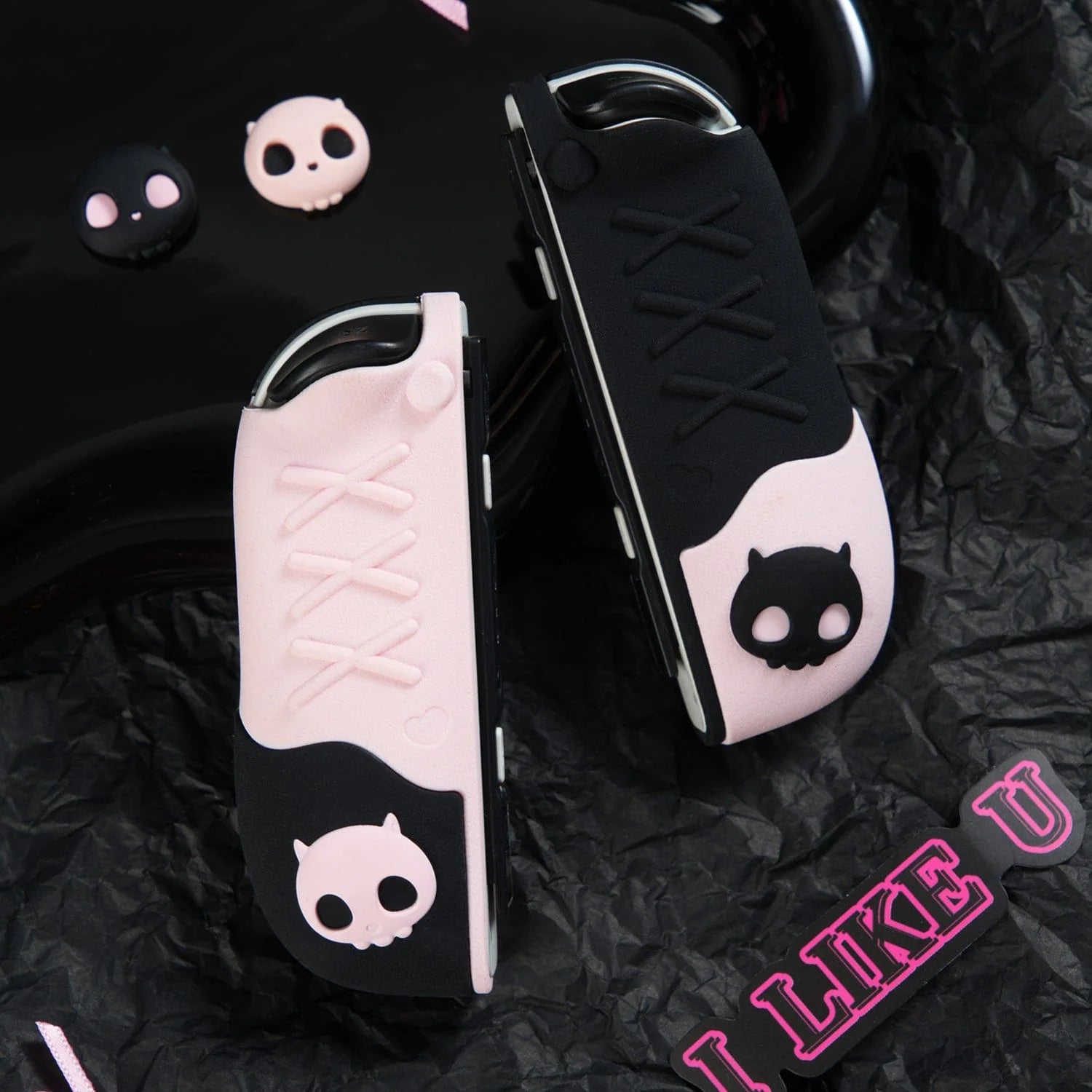 GeekShare "Pink Skull" Nintendo Schutzhülle